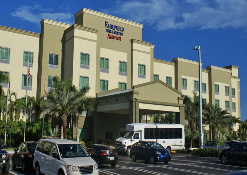 Fairfield Inn & Suites By Marriott Fort Lauderdale Пемброук Пайнс Екстериор снимка