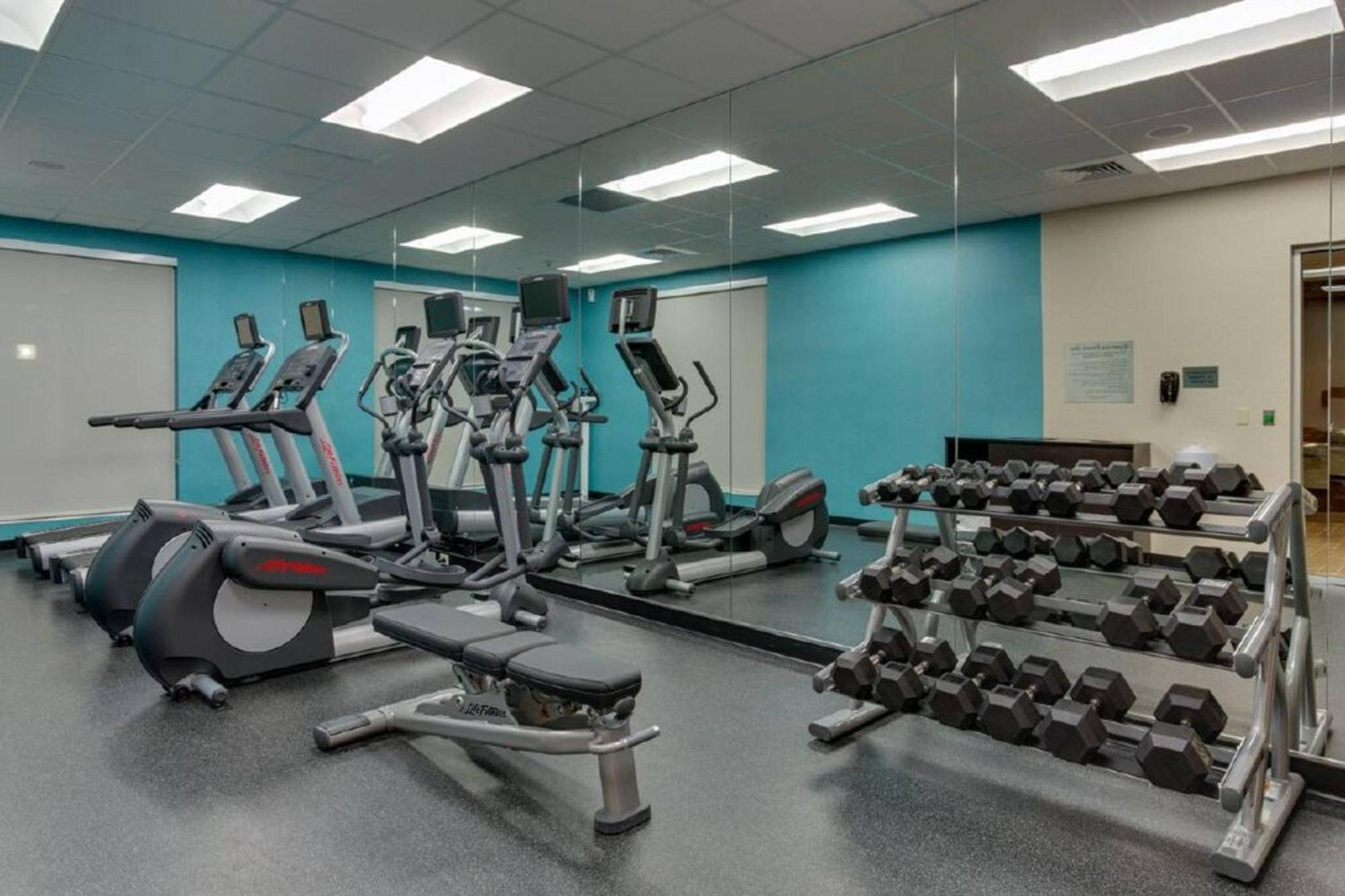 Fairfield Inn & Suites By Marriott Fort Lauderdale Пемброук Пайнс Екстериор снимка